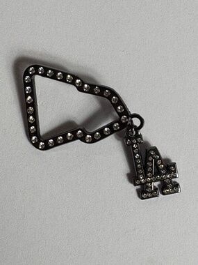 New Era LA Dodgers Logo Frame Hat Pin Black Bag Los Angeles Pins Hats Sports